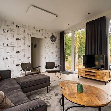 Prázdninový areál Europarcs De Wije Werelt 3*